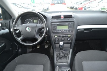 Skoda Octavia II Hatchback 1.6 MPI 102KM 2008 Skoda Octavia, z Niemiec, OPŁACONA, zdjęcie 7