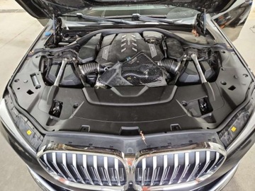 BMW Seria 7 G11-G12 2020 BMW Seria 7 2020r. 4.4L 750 XI 4.4 Benzyna 523KM, zdjęcie 10