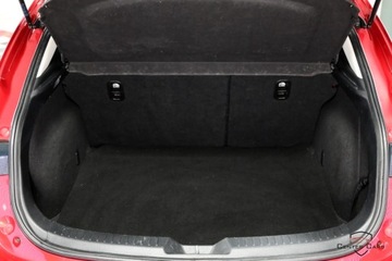 Mazda 3 III Hatchback Facelifting 2.0 SKYACTIV-G 120KM 2017 Mazda 3 2.0 16V Climatronic Full LED Navi RVM Podgrz.FotKier.Radar Gwaranc, zdjęcie 29