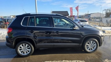 Volkswagen Tiguan I SUV 2.0 TDI CR DPF 140KM 2009 Volkswagen Tiguan 4 motion automat, zdjęcie 4