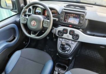 Fiat Panda III Hatchback 5d seria 4 1.0 Hybrid 70KM 2021 Fiat Panda mildHybrid City Cross, Czujniki parkowania, Klimatyzacja, Salon, zdjęcie 17