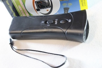 Фирменный ультразвуковой отпугиватель собак TRAINER со светодиодной подсветкой