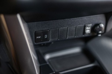 Toyota RAV4 IV MPV Facelifting 2.0 Valvematic 152KM 2017 Toyota RAV4 2.0 Premium 4x4 2.0 Benzyna 152KM, zdjęcie 17