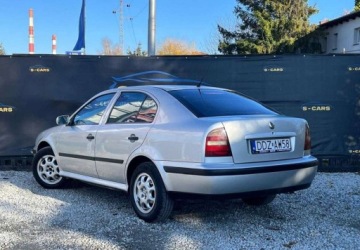 Skoda Octavia I Hatchback 1.9 TDI 101KM 2004 Skoda Octavia Skoda Octavia 1.9 TDi DOINWESTOWANA OPONY ZIMOWE Zamiana, zdjęcie 2