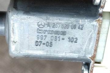 MERCEDES-BENZ GL X164 MOTOR ŘÍZENÍ SKLO (OKNO) PŘEDNÍCH PRAVÝCH DVEŘE A2518