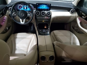 Mercedes GLC C253 2021 Mercedes-Benz GLC 300 2021 2.0l 2.0 Benzyna 255KM, zdjęcie 8