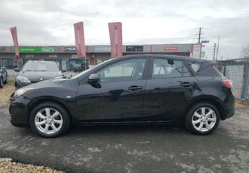 Mazda 3 I Hatchback 1.6 MZ-CD 109KM 2009 Mazda 3 rozrzad wymieniony przy 268 tys ISOFIX, zdjęcie 2