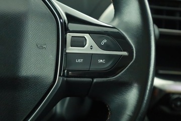 Peugeot 5008 II Crossover 2.0 BlueHDI 150KM 2017 Peugeot 5008 2.0 BlueHDi, Salon Polska, zdjęcie 16