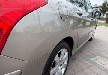 Peugeot 308 I Kombi 1.6 HDi 16V 109KM 2010 Peugeot 308 Peugeot 308 HDi FAP 110 Tendance 1.6 Diesel 109KM, zdjęcie 16