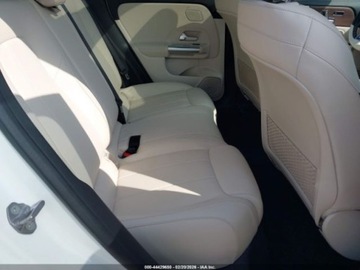 Mercedes GLA II 2021 Mercedes-Benz GLA 250 4Matic 2021 2.0 Benzyna 221KM, zdjęcie 12