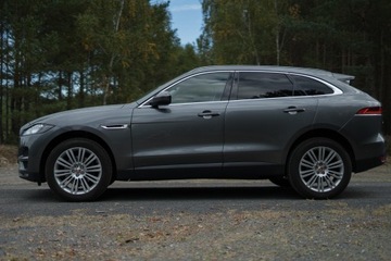 Jaguar F-Pace SUV 3.0 TDV6 300KM 2017 Jaguar F-Pace 3.0d 300KM bogato wyposażony, zdjęcie 4