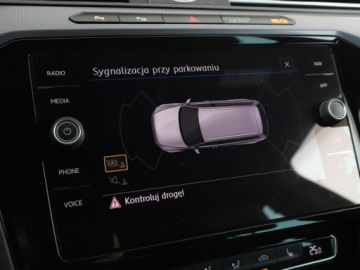 Volkswagen Passat B8 Variant 1.8 TSI BlueMotion Technology 180KM 2018 Volkswagen Passat R-Line DSG virtual cocpit navi, zdjęcie 23