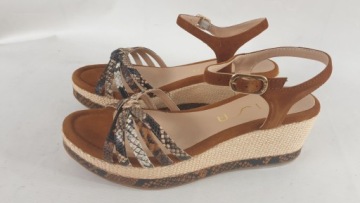 unisa skórzane sandały damskie R 40