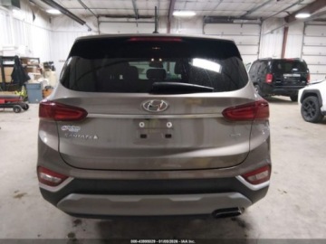 Hyundai Santa Fe IV 2019 Hyundai Santa Fe 2019 r., 2,4L SE AWD 2.4 Benzyna 185KM, zdjęcie 4