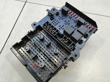 МОДУЛЬ КОМФОРТА CHRYSLER VOYAGER III 04686502AE