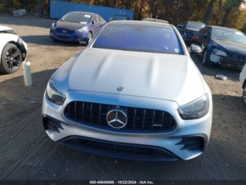 Mercedes Klasa E W213 2021 Mercedes-Benz Klasa E amg 53, 2021r., 4x4, 3.0L 3.0 Benzyna 429KM, zdjęcie 4