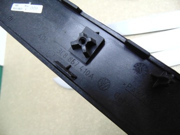 DEKORACE LIŠTA KOMPLET VW PASSAT CC 3C8857410A
