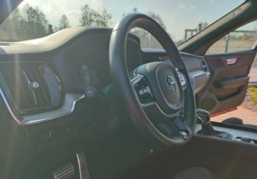 Volvo S60 III Sedan 2.0 T5 250KM 2019 Volvo S60 Salon PL 78 tys. km Pelny serwis POLESTAR HAIKO Gwarancja, zdjęcie 24