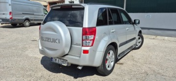 Suzuki Grand Vitara II SUV 1.9 DDiS 129KM 2007 SUZUKI GRAND VITARA II 1.9 DDiS 4x4 Napęd na 4 koła 129 KM, zdjęcie 23