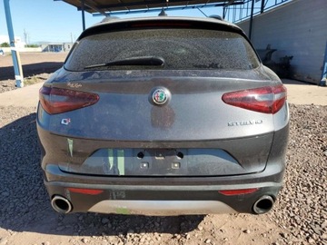 Alfa Romeo Stelvio SUV 2.0 Turbo 280KM 2018 Alfa Romeo Stelvio Ti Sport 2018 2.0l 2.0 Benzyna 280KM, zdjęcie 2