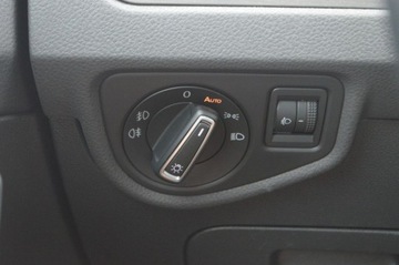 Volkswagen Touran III 1.6 TDI 110KM 2016 Volkswagen Touran 1.6 TDI BMT Comfortline, Serwis ASO, FV VAT MARZA 1.6, zdjęcie 9