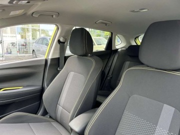 Hyundai i20 III Hatchback Facelifting 1.0 T-GDI 100KM 2024 Hyundai i20 7DCT 100KM Smart 2024 Benzyna 100KM, zdjęcie 9