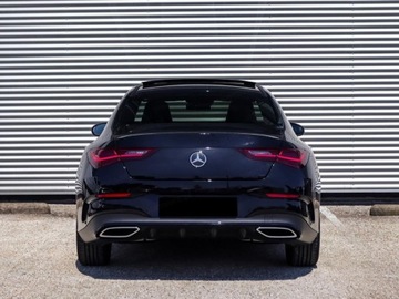 Mercedes CLA C118/X118 Coupe Facelifting 1.3 200 163KM 2025 MERCEDES-BENZ CLA 200 AMG Line Sedan 1.3 (163KM) 2025, zdjęcie 2