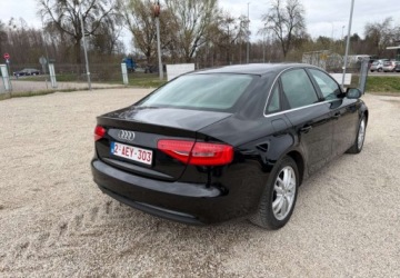 Audi A4 B8 Limousine Facelifting 2.0 TDI 177KM 2012 Audi A4 Limousine A4 B8 Lift sedan piekne auto 2.0 Diesel 177KM, zdjęcie 11