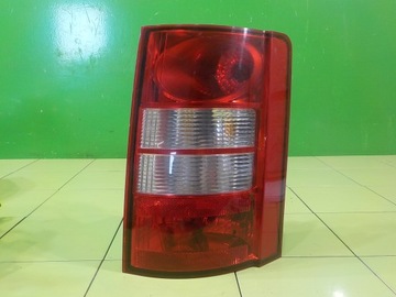 CHRYSLER GRAND VOYAGER V 2.8 CRD 10R 5D SVĚTLO PRAVÁ ZADNÍ 05113202AA