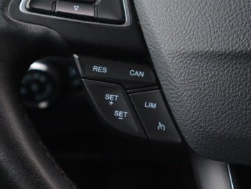 Ford Ecosport II SUV Facelifting 1.0 EcoBoost 125KM 2018 Ford Ecosport 1.0 EcoBoost, Salon Polska, zdjęcie 17