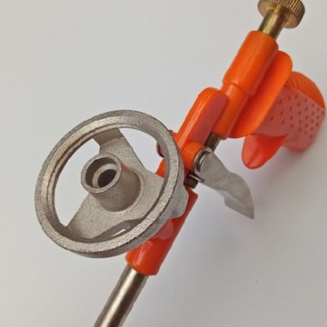 Пистолет для пены в сборе с клеем