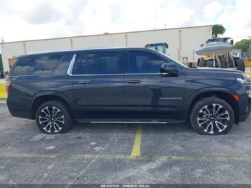 Chevrolet Suburban GMT900 2023 Chevrolet Suburban LT 2023 5.3l 5.3 Benzyna 355KM, zdjęcie 6