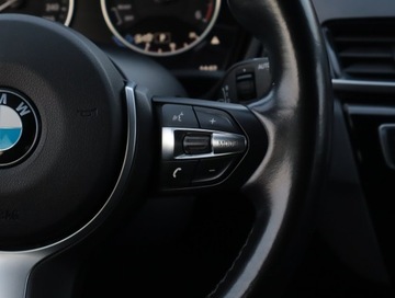 BMW X1 F48 Crossover xDrive18d 150KM 2017 BMW X1 xDrive18d, Salon Polska, Serwis ASO, 4X4, zdjęcie 17