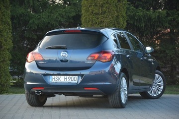 Opel Astra J Hatchback 5d 1.4 Turbo ECOTEC 140KM 2011 OPEL ASTRA J 1.4 Turbo 140 KM, zdjęcie 15