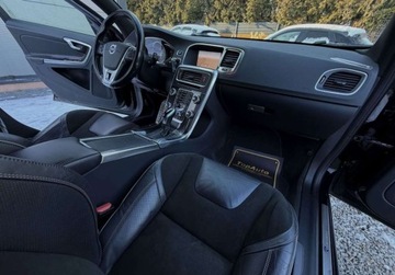 Volvo V60 I Kombi Facelifting 2.0 D4 DRIVE-E 190KM 2018 Volvo V60 R-Design D4 190KM skora BEZWYPADKOWY automat gwarancja, zdjęcie 15