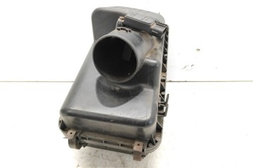 POUZDRO FILTRU VZDUCHU TOYOTA AVENSIS ESTATE (_T25_) 2220427010 2.0L