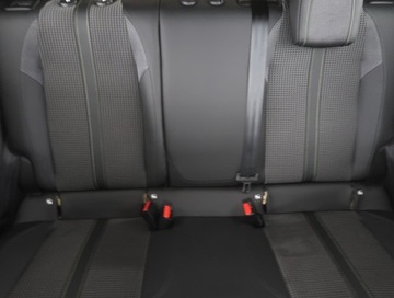 Peugeot 2008 II SUV 1.2 PureTech 130KM 2020 Peugeot 2008 1.2 PureTech, Salon Polska, zdjęcie 9