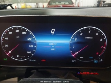 Mercedes GLC C254/X254 2024 Mercedes-Benz GLC 2024 r., 2,0L 300 4 MATIC 2.0 Benzyna 255KM, zdjęcie 5