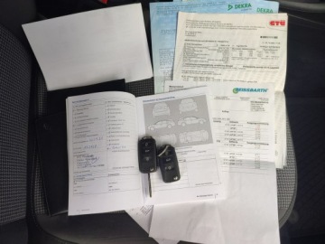 Volkswagen Beetle Hatchback 3d 1.6 TDI 105KM 2015 Volkswagen Beetle bezwypadkowy wyposażen, zdjęcie 31