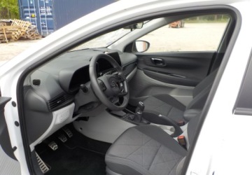 Hyundai Bayon SUV 1.0 T-GDI 100KM 2023 Hyundai Bayon Okazja Benzyna 101KM, zdjęcie 18