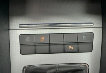 Skoda Octavia III Scout 1.6 TDI 110KM 2016 Skoda Octavia 1.6 TDI 110 KM 6 bieg.manual 4x4 Ambition 1.6 Diesel, zdjęcie 21