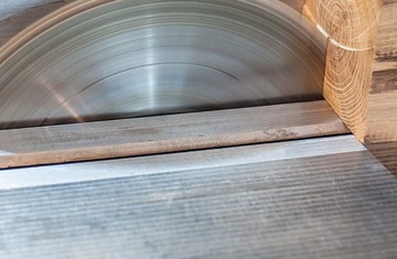 ЦИРКУЛЯРНАЯ ПИЛА ПО ДЕРЕву 400x30 100T WIDIOWA