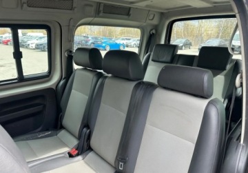 Volkswagen Caddy III Kombi Facelifting 1.6 BiFuel 102KM 2014 Volkswagen Caddy 2.0B 108KM LPG BRC 2014r. 7-os 1.6 Benzyna 102KM, zdjęcie 8