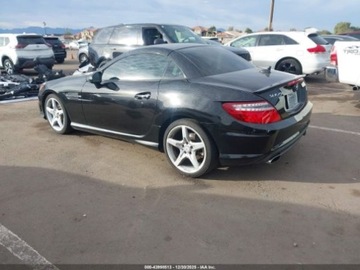 Mercedes SLK R172 2015 Mercedes-Benz SLK 250 2015 1.8 Benzyna 201KM, zdjęcie 3