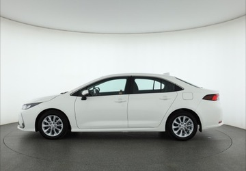 Toyota Corolla XII Sedan 1.8 Hybrid 122KM 2022 Toyota Corolla 1.8 Hybrid, Salon Polska, zdjęcie 1