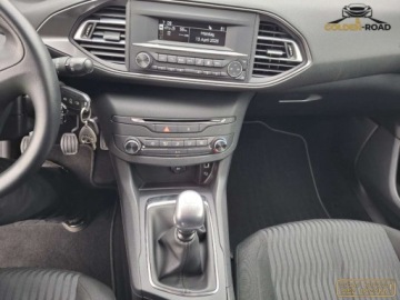 Peugeot 2013 Peugeot 308 1,6 125KM klima elektryka wspomaganie alu oplacony 1.6 Benzyna, zdjęcie 13