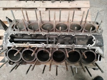 BLOK MOTORU JAGUAR XJS 85-92 5,3 V12 264KM