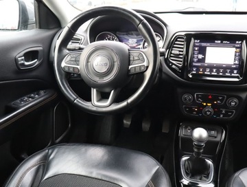 Jeep Compass II SUV 1.4 MultiAir 140KM 2019 Jeep Compass 1.4 MultiAir, Salon Polska, Skóra, zdjęcie 6