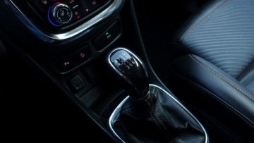 Opel Mokka I SUV 1.4 Turbo ECOTEC 140KM 2013 Mokka .. Xenon skrętny .. Grzana Kierownica i Fotele .. Serwisowany .. PDC, zdjęcie 21