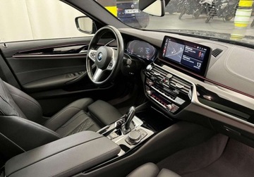 BMW Seria 5 G30-G31 Touring Facelifting 2.0 520d 190KM 2022 BMW Seria 5 520d xDrive, Hak, HiFi, Faktura VAT 23, Serwis ASO 2.0 Diesel, zdjęcie 34